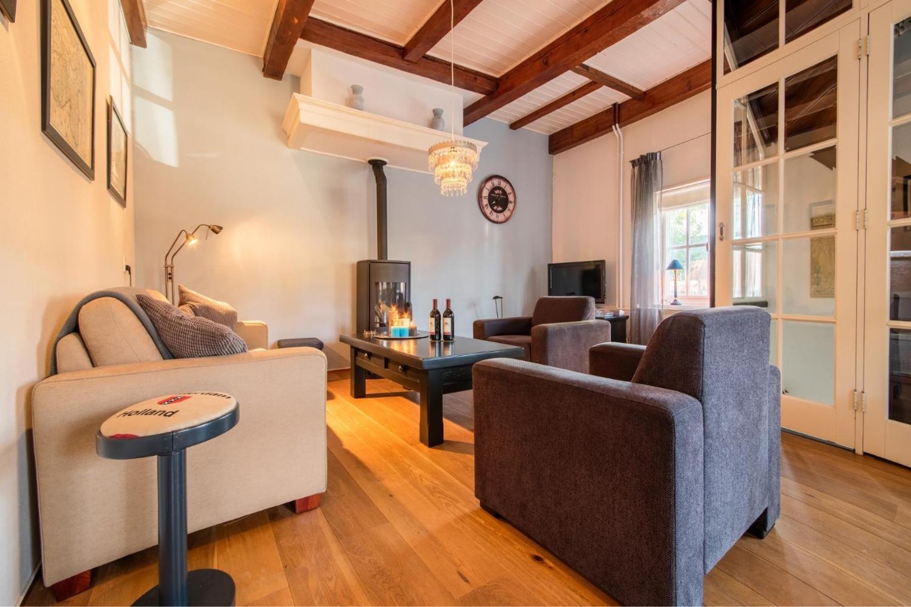 Torenhuis Medemblik Buitenkant foto