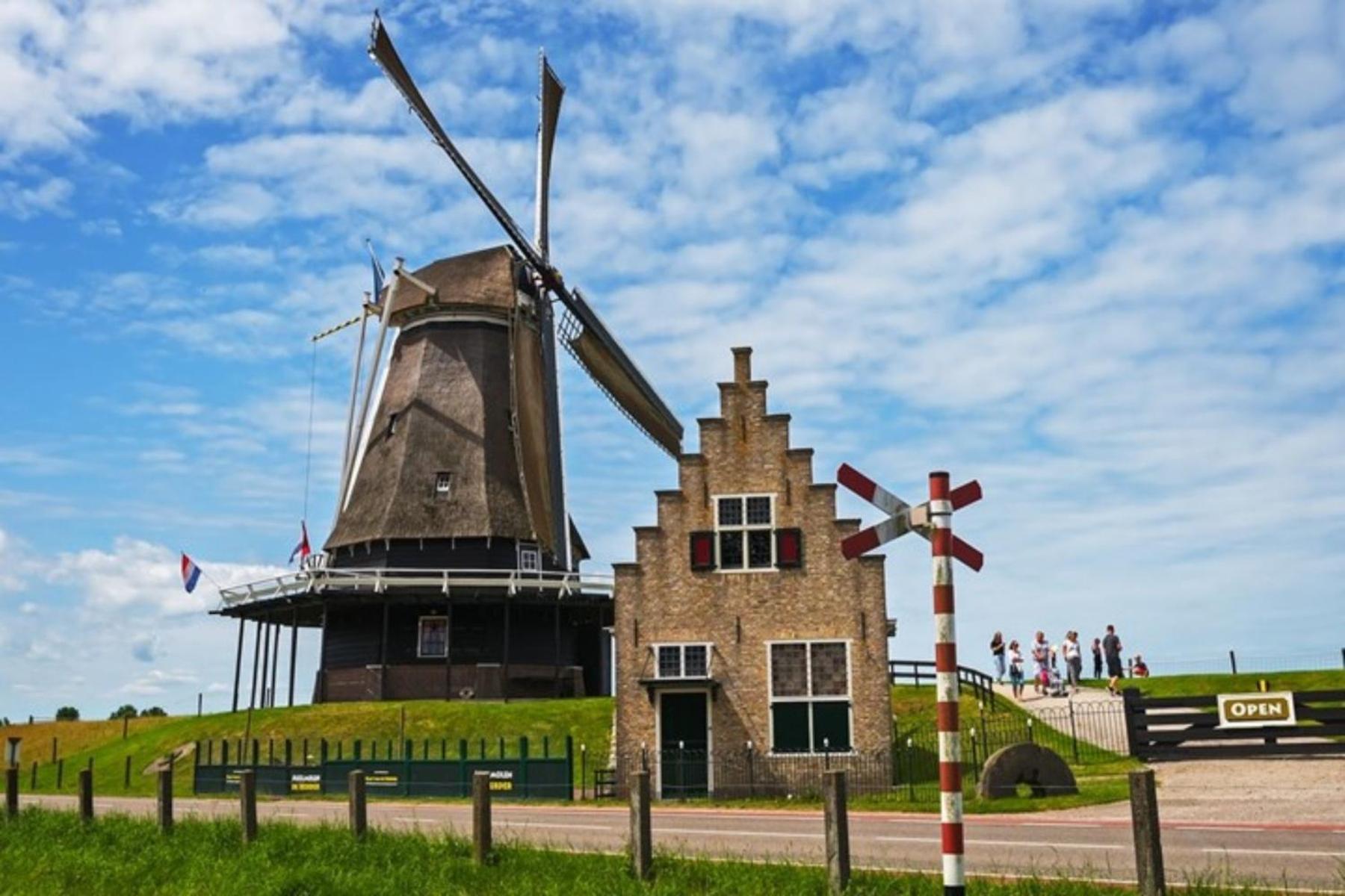 Torenhuis Medemblik Buitenkant foto